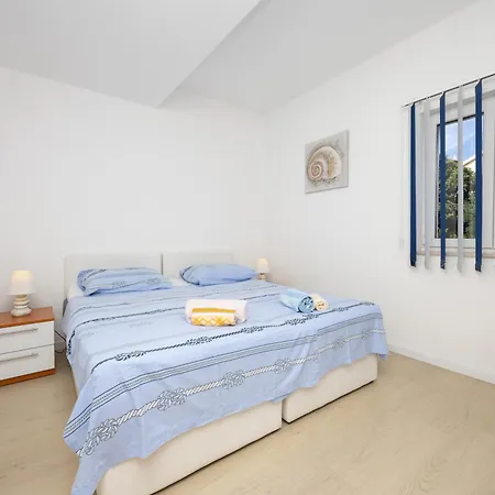 Διαμέρισμα Markulin Τρογκίρ