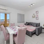 Apartment Markulin *
