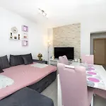 Apartment Markulin *